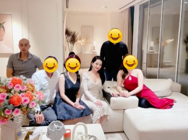 Nguyễn Hoàng Việt: Cậu cả tập đoàn nghìn tỷ, từng vướng tin đồn với Chi Pu, máu kinh doanh từ nhỏ - Hình 9