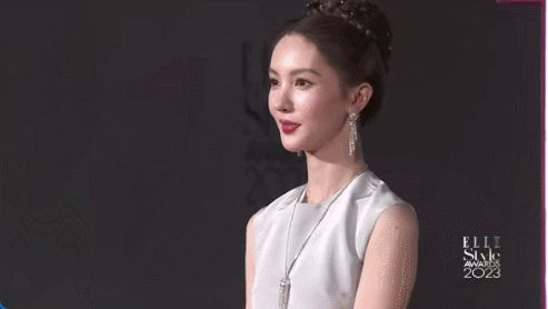 Cam thường bóc visual dàn mỹ nhân ở Elle Thịnh Điển: Nhiệt Ba dừ chát, Na Trát kinh diễm đọ sắc chung khung hình với Lưu Thi Thi - Hình 20