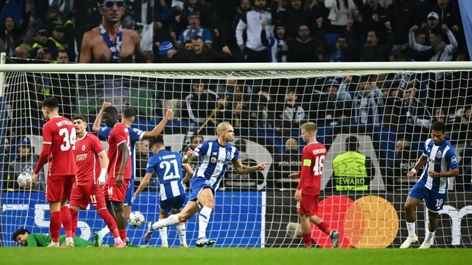 Messi và Ronaldo cúi đầu nhận thua một người, đỉnh cỡ nào cũng không có cửa làm được điều này - Hình 2