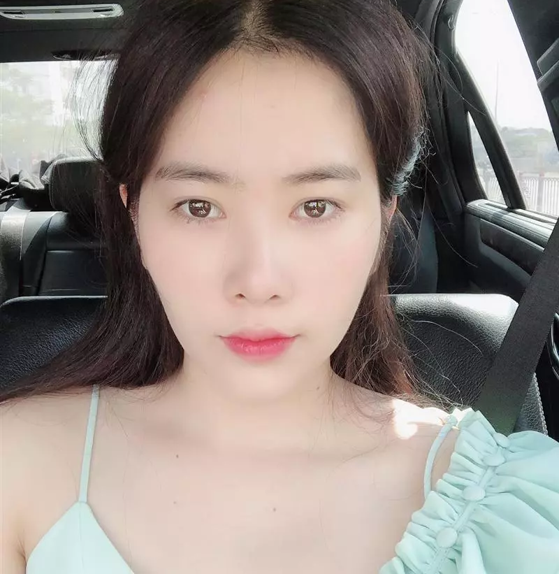 Nam Em chơi chiêu lấy hàng xóm làm lá chắn giữa liên hoàn drama, còn đăng cả ảnh đi cấp cứu - Hình 5