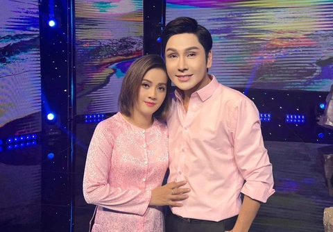 Phương Lê bị tố tung ghi âm chơi xấu con nuôi Vũ Linh, liền livestream vạch rõ chiêu trò chia rẽ - Hình 1