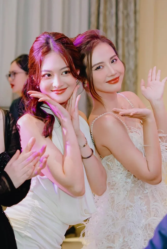 Đời thực sexy của mỹ nhân sắp gây sóng gió trong Chúng ta của 8 năm sau - Hình 4