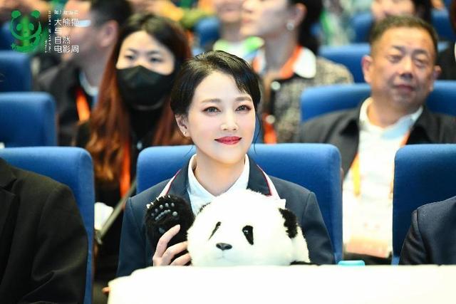 Xót xa trước loạt ảnh cuối cùng của Châu Hải My trước khi qua đời, vẫn còn tươi tắn và khỏe mạnh thế mà... - Hình 2