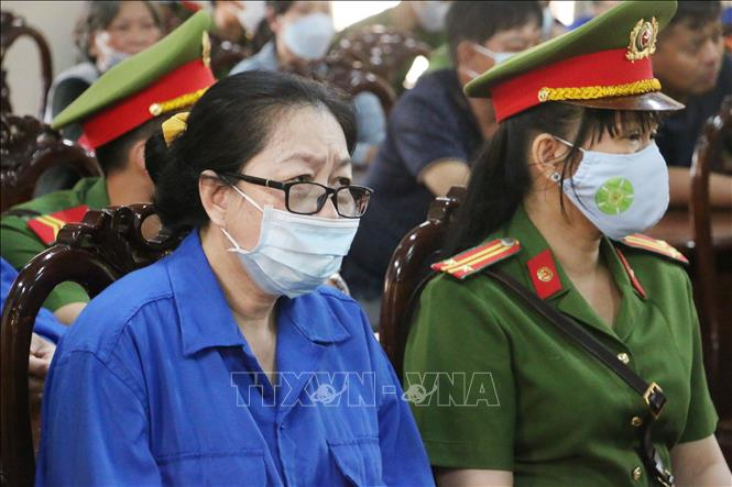 Trùm Mười Tường và hai cựu cán bộ công an, hầu tòa lần 2 vụ án trốn thuế 800 tỷ đồng - Hình 4