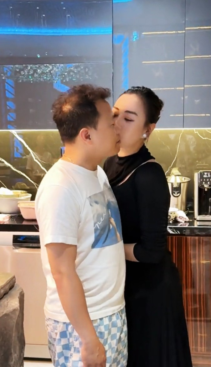 Phương Oanh khiến 4 triệu người rần rần vì 1 khoảnh khắc với Shark Bình, lộ cuộc sống mẹ bầu - Hình 5