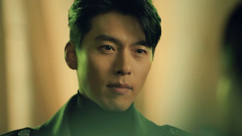 Khoảnh khắc visual dưới tuyết của Hyun Bin hot lại sau 2 năm, hóa ra lại liên quan tới Son Ye Jin - Hình 2