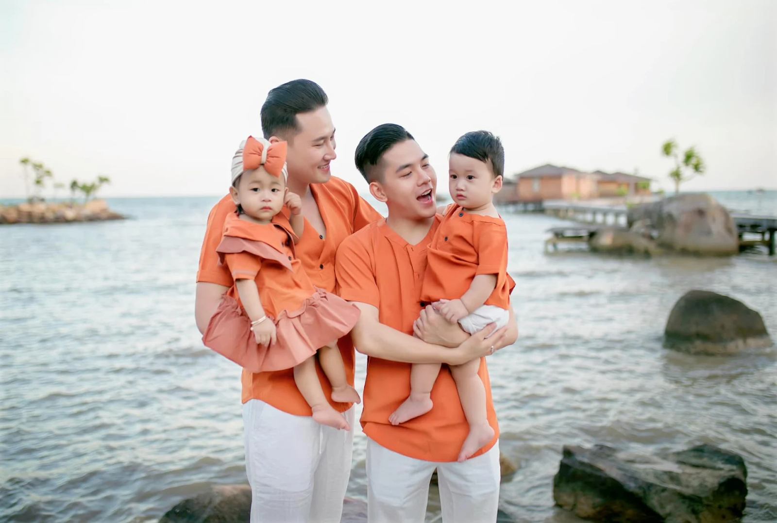 Hà Trí Quang và Thanh Đoàn không chịu thua Puka, làm đám cưới 3 nơi, có 1 điểm chung đặc biệt - Hình 5