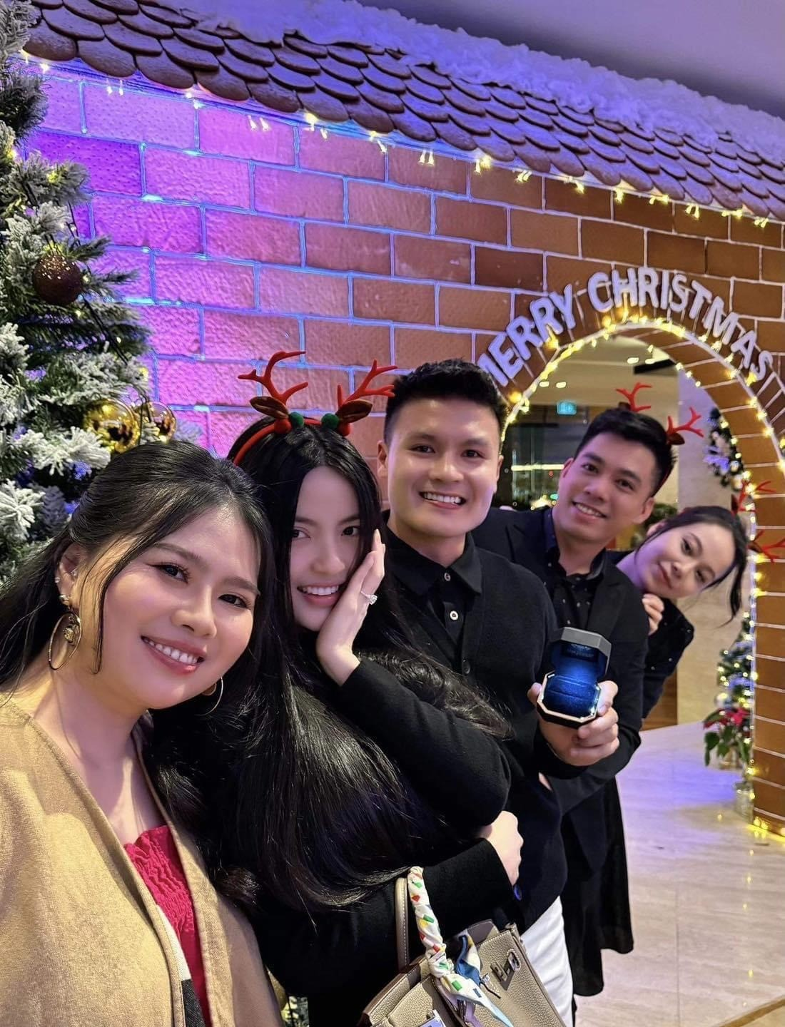 Anh trai Chu Thanh Huyền tiết lộ điều chưa ai biết về Quang Hải, có lạnh lùng như lời đồn? - Hình 7