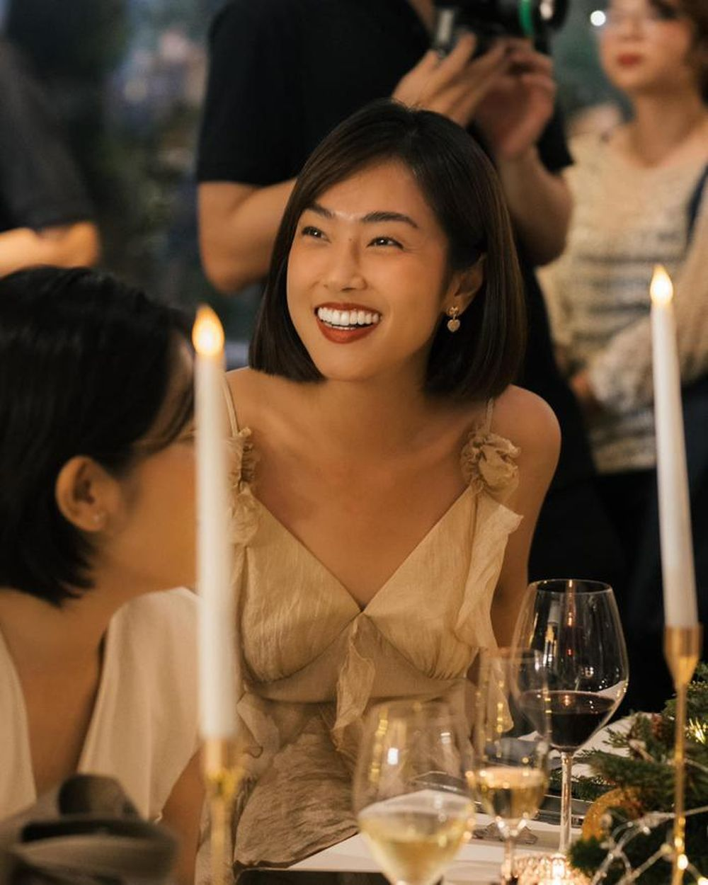 Nữ MC đình đám từng bị người yêu gây thương tích nặng, thay đổi thế nào sau cú sốc 1 năm trước? - Hình 1