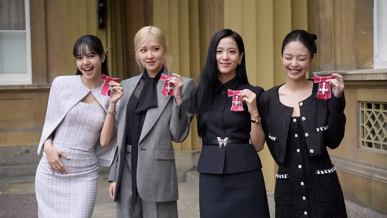 BLACKPINK chính thức thông báo tin vui cực khủng đến fan, giới trẻ muốn bùng nổ - Hình 2