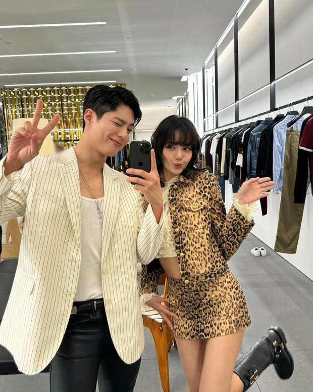 Park Bo Gum có động thái đặc biệt với Lisa (BLACKPINK), fan 2 nhà đứng ngồi không yên - Hình 4