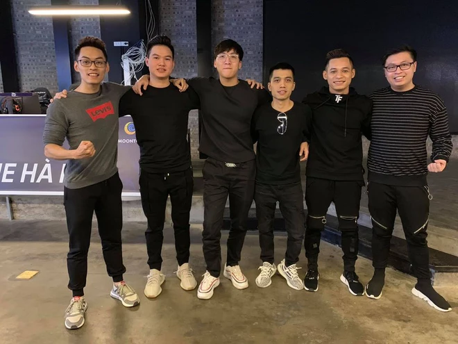 Streamer Nhism: bạn trai cũ trước khi lấy chồng của Đặng Thu Hà, gà cưng Độ Mixi - Hình 3