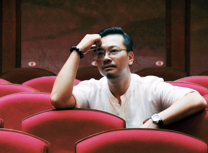 Tạ Tuấn Minh: Nam diễn viên trẻ nhất được phong tặng NSND, suýt bỏ nghề vì gặp tai nạn - Hình 6