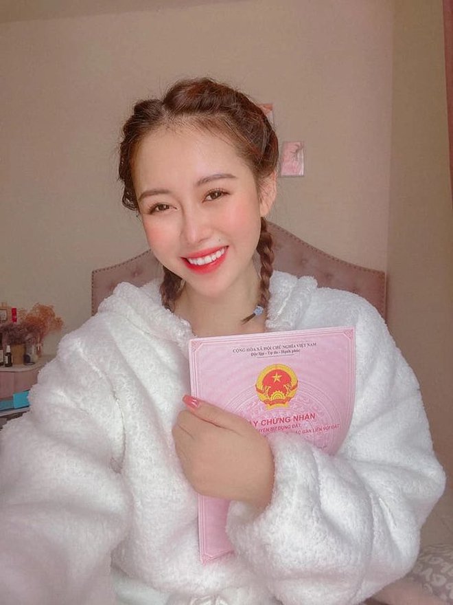 Việt Phương Thoa - Viên Vibi làm gì để dẫn đầu TOP cặp bạn thân xinh giàu ú ụ? - Hình 2