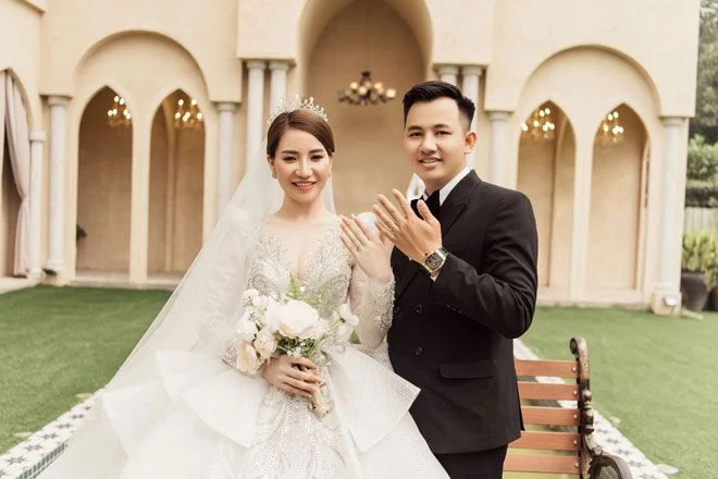Cô dâu Thanh Hóa đeo 28 cây vàng, nhận 1 tỷ của hồi môn hé lộ hôn nhân gặp sóng gió, suýt ly hôn - Hình 3