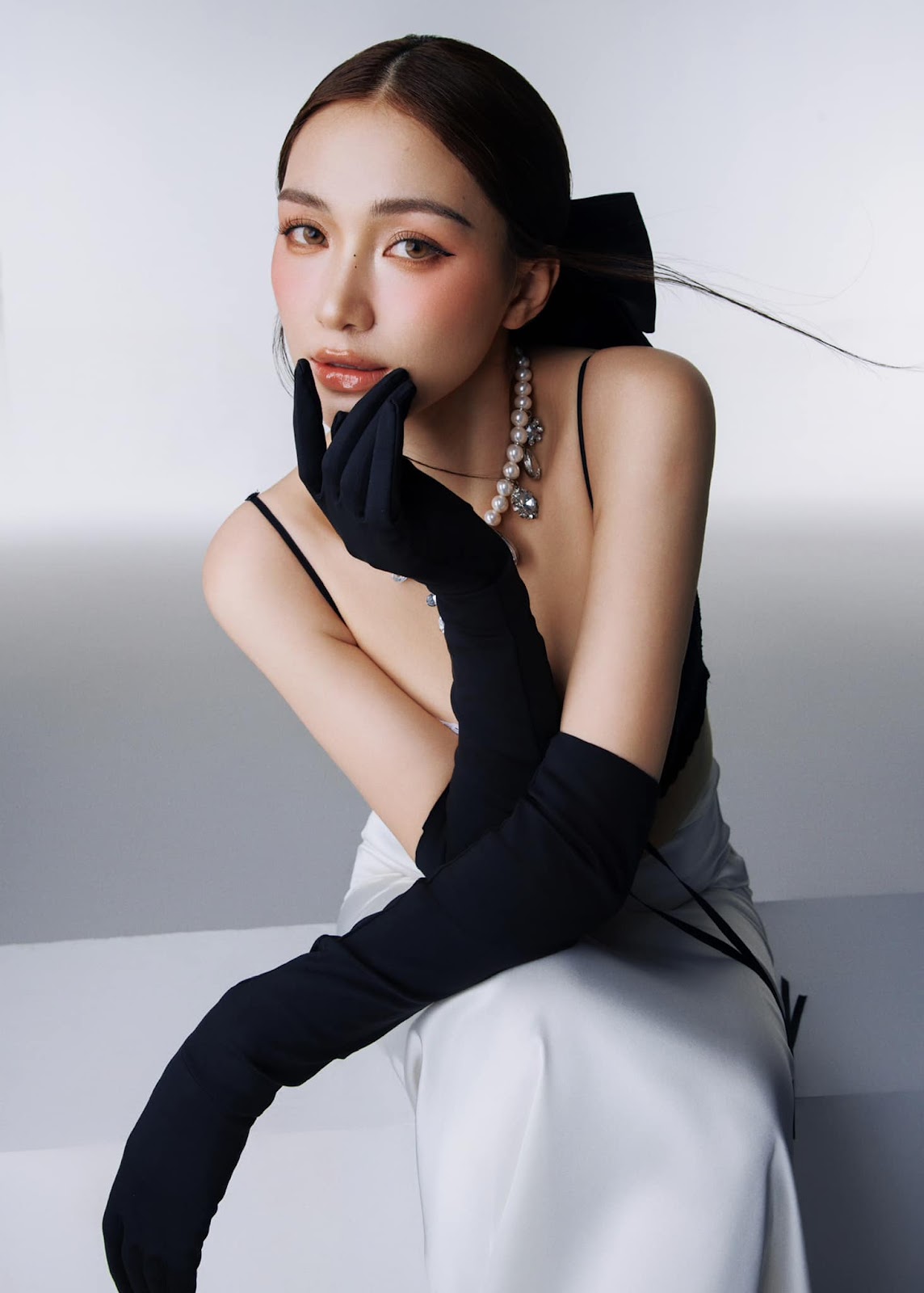 Hòa Minzy gây xôn xao CĐM sau một show diễn, lộ diện nhan sắc và giọng hát ngoài đời thật - Hình 5