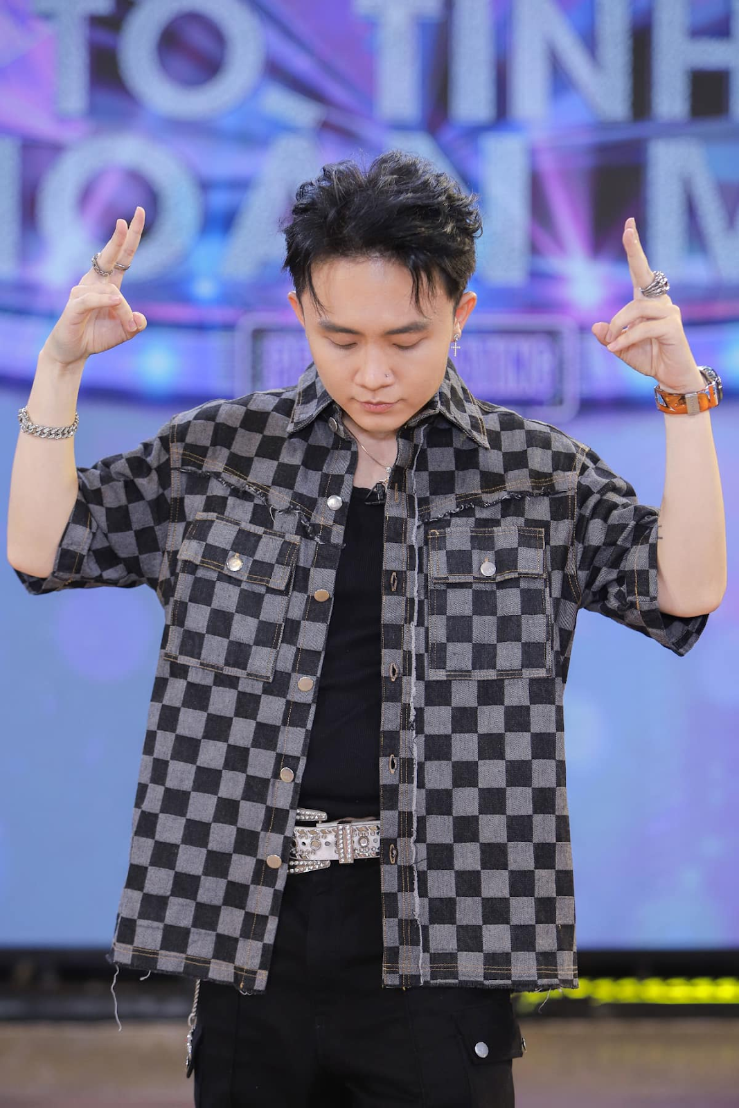 Rapper Freaky: Ngủ trong căn nhà ngập nước thải cũng không ngăn được sự thăng hoa trong âm nhạc - Hình 6