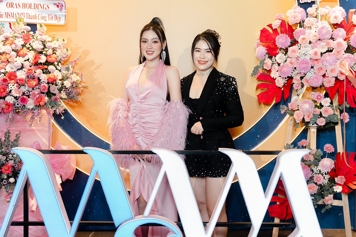 Phi Thanh Vân khoe vòng một ngồn ngộn, phấn đấu tậu thêm 9 căn biệt thự - Hình 10
