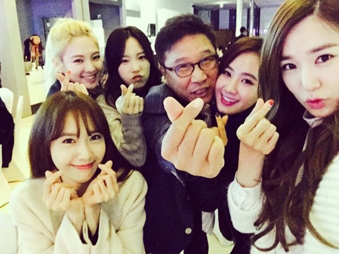 Lee Soo Man: Ông trùm quyền lực của Kpop bị cháu ruột hất cẳng khỏi SM và màn trả thù gây sốc - Hình 3