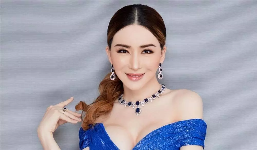 Đương kim MU gây chấn động tại Indonesia khiến Thùy Tiên bị réo, lùm xùm ngày càng căng? - Hình 8