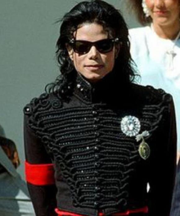 Michael Jackson và những bí mật động trời đến giờ mới được tiết lộ - Hình 6