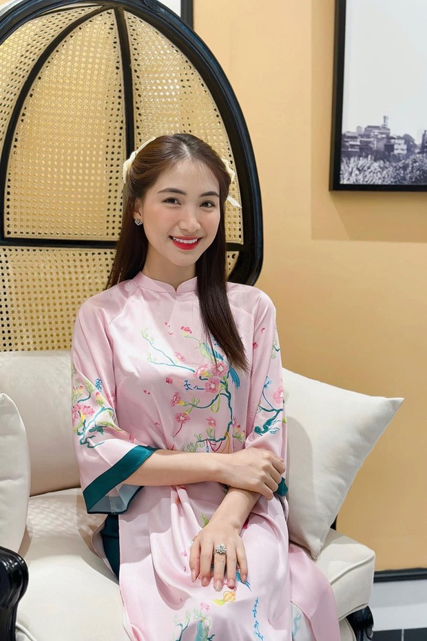 Hòa Minzy chính thức công khai thành đôi cùng mỹ nam Vbiz vào đúng dịp đặc biệt sau 1 năm chia tay - Hình 13