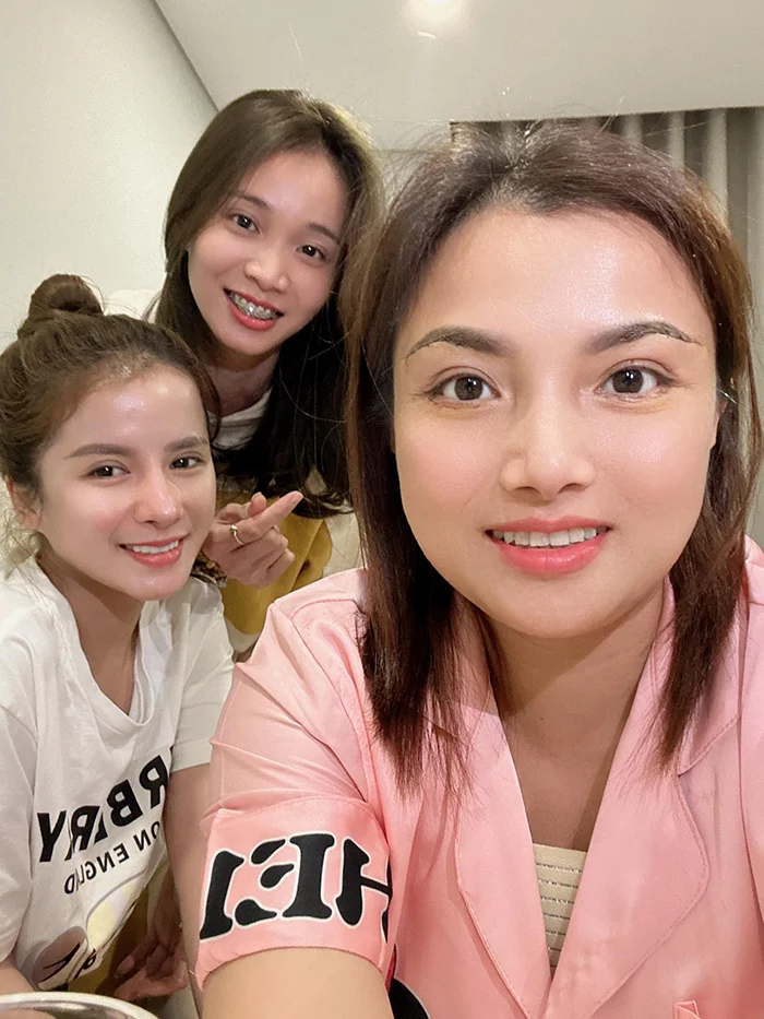 Quỳnh Trần JP lộ diện với vẻ ngoài lạ lẫm hậu dao kéo, ai cũng thảng thốt vì 1 chi tiết này - Hình 5