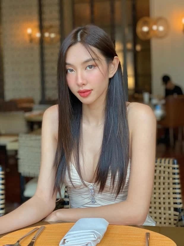 HHVN Thanh Thủy đụng độ với Thùy Tiên, lần đầu phát ngôn sốc về đàn chị chung nhà - Hình 10