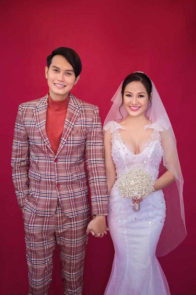 DV Tra Ngoc: Losing shape because of childbirth, almost breaking up her marriage, healed by the mother-in-law of Meritorious Artist Kim Phuong - Photo 2
