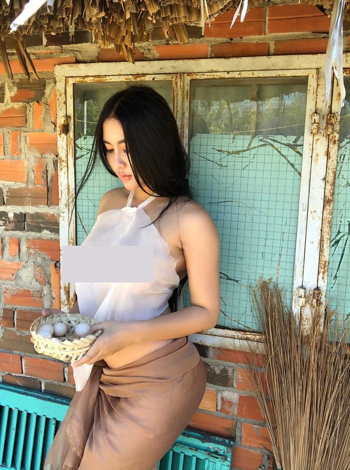 Mặc áo mưa thả rông vòng 1, Võ Huỳnh Ngọc Phụng nhận đủ gạch - Hình 10