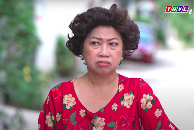 Nghệ sĩ Phi Phụng phê phán thói soi mói láng giềng, 'suy bụng ta ra bụng người' - Hình 1