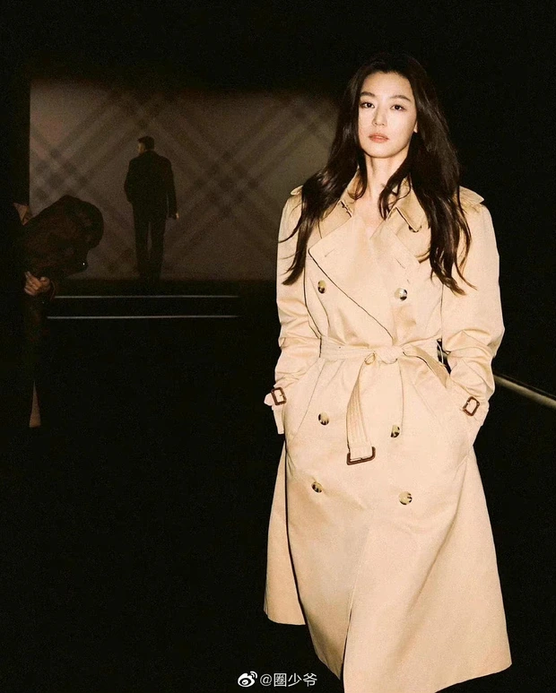 Song Hye Kyo đánh gục phái mạnh bằng 1 kiểu tóc, Song Joong Ki bày mưu tính kế cũng khó hại vợ cũ? - Hình 2