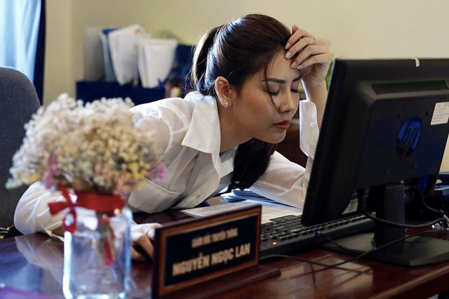 Nguyễn Thị Loan: Từ gái quê đen nhẻm, chủ quán ốc đến mỹ nhân tài sắc trên màn ảnh - Hình 14