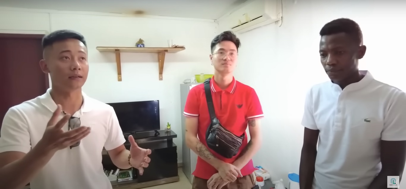 Quang Linh Vlog báo tin chấn động về Lindo, chàng trai Châu Phi ngày càng sang chảnh xài đồ hiệu - Hình 2