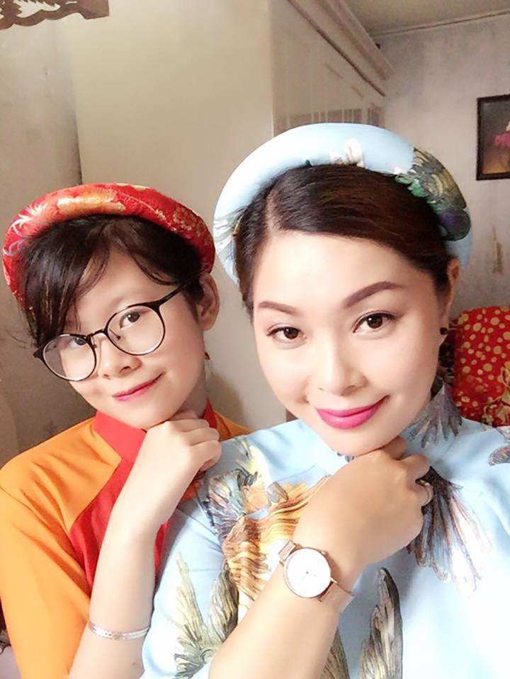 Thanh Tú Cháo lòng: 20 năm mang tiếng đanh đá, làm mẹ đơn thân, U50 vẫn cực kỳ trẻ trung - Hình 10