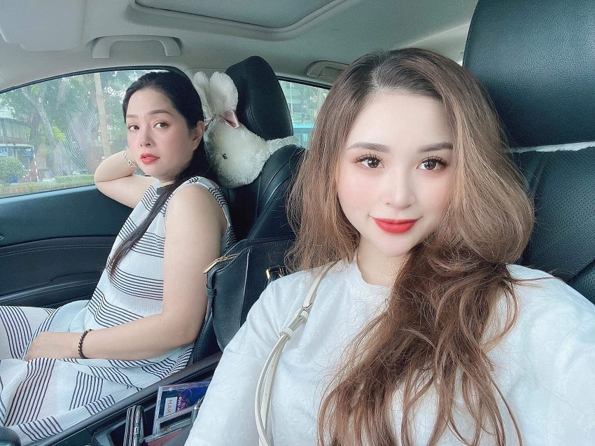 Thanh Tú Cháo lòng: 20 năm mang tiếng đanh đá, làm mẹ đơn thân, U50 vẫn cực kỳ trẻ trung - Hình 9