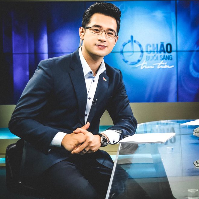 Tiến Anh - MC đẹp nhất VTV, để lại bằng Thạc sĩ nước ngoài để theo đuổi ước mơ, hôn nhân kín tiếng - Hình 5