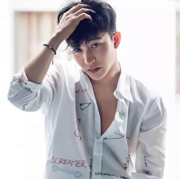 B Trần: Từ hotboy Hà Thành đến diễn viên điển trai, đào hoa bậc nhất, mỹ nhân vây quanh? - Hình 4