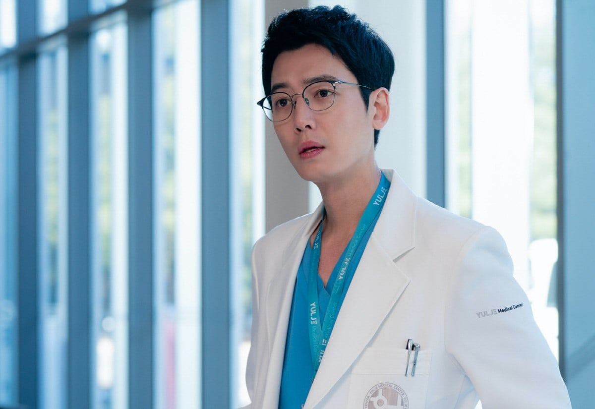 Jung Kyung Ho: Từng mập ú, đốt nhà vì không được ăn đến nam diễn viên được ghen tị nhất - Hình 6