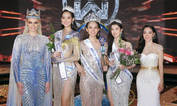 Mai Phương và Miss World 2019 bị soi có 2 điểm chung, điềm báo ẵm vương miện là đây? - Hình 1