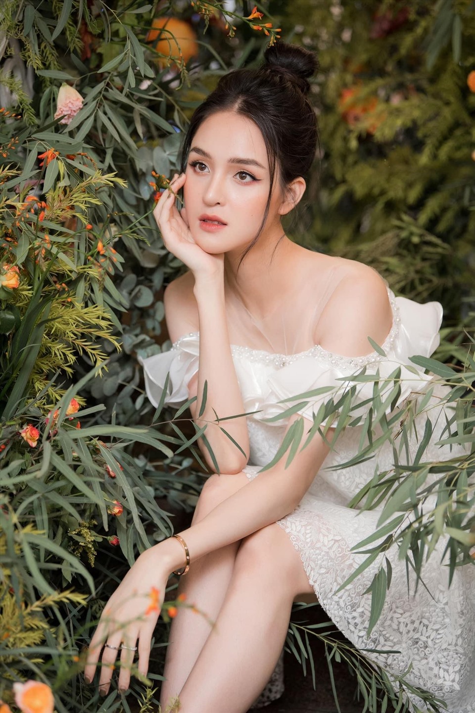 Á hậu Hoang Anh: Nhường hào quang cho Đặng Thu Thảo, Tú Anh, chạnh lòng khi nhắc đến Miss Earth - Hình 8