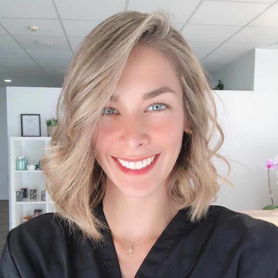 Dayana Mendoza - Miss Universe đẹp nhất lịch sử: Chọn H'Hen Niê làm Hoa hậu, phát ngôn kỳ thị LGBT - Hình 7