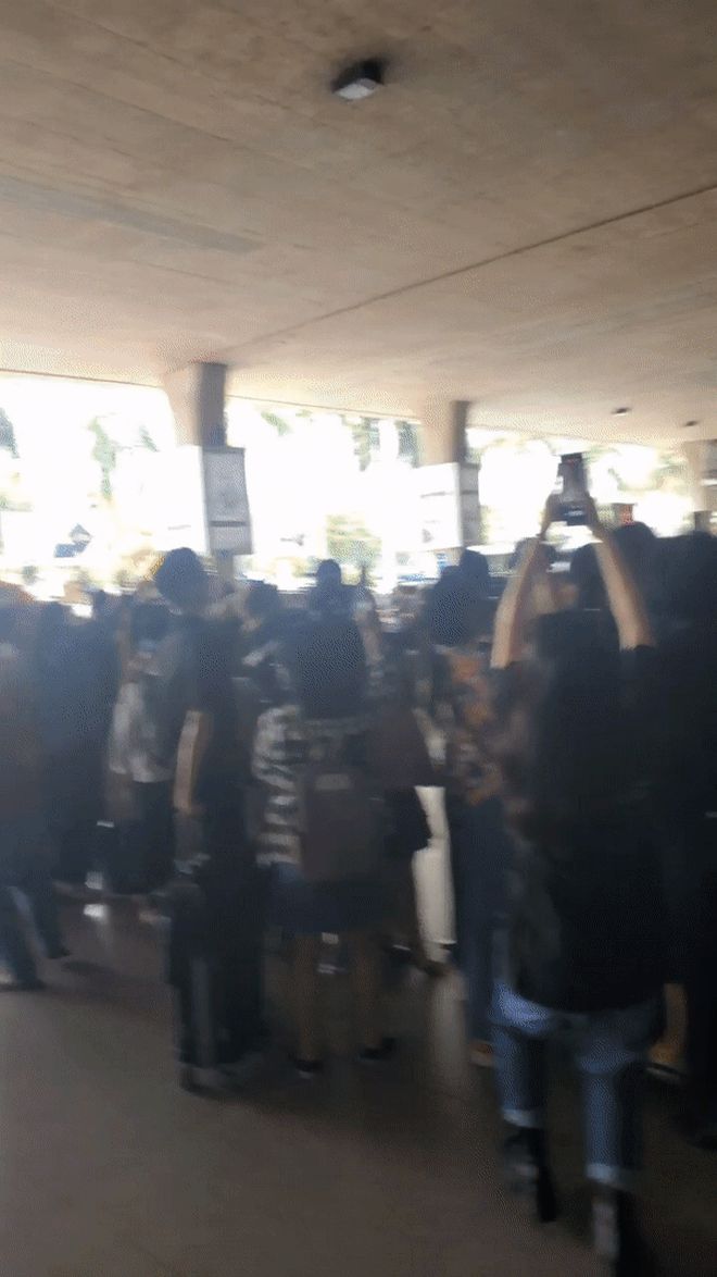 Shindong - Eunhyuk (Super Junior) đổ bộ TP.HCM, đổi cổng ra máy bay khiến fan chạy tán loạn - Hình 7