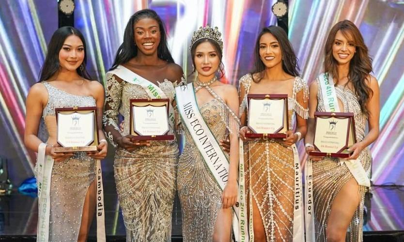 Mỹ nhân bị Mr.Nawat phế truất quay lại báo thù, Miss International Queen Vietnam gây sốc - Hình 1