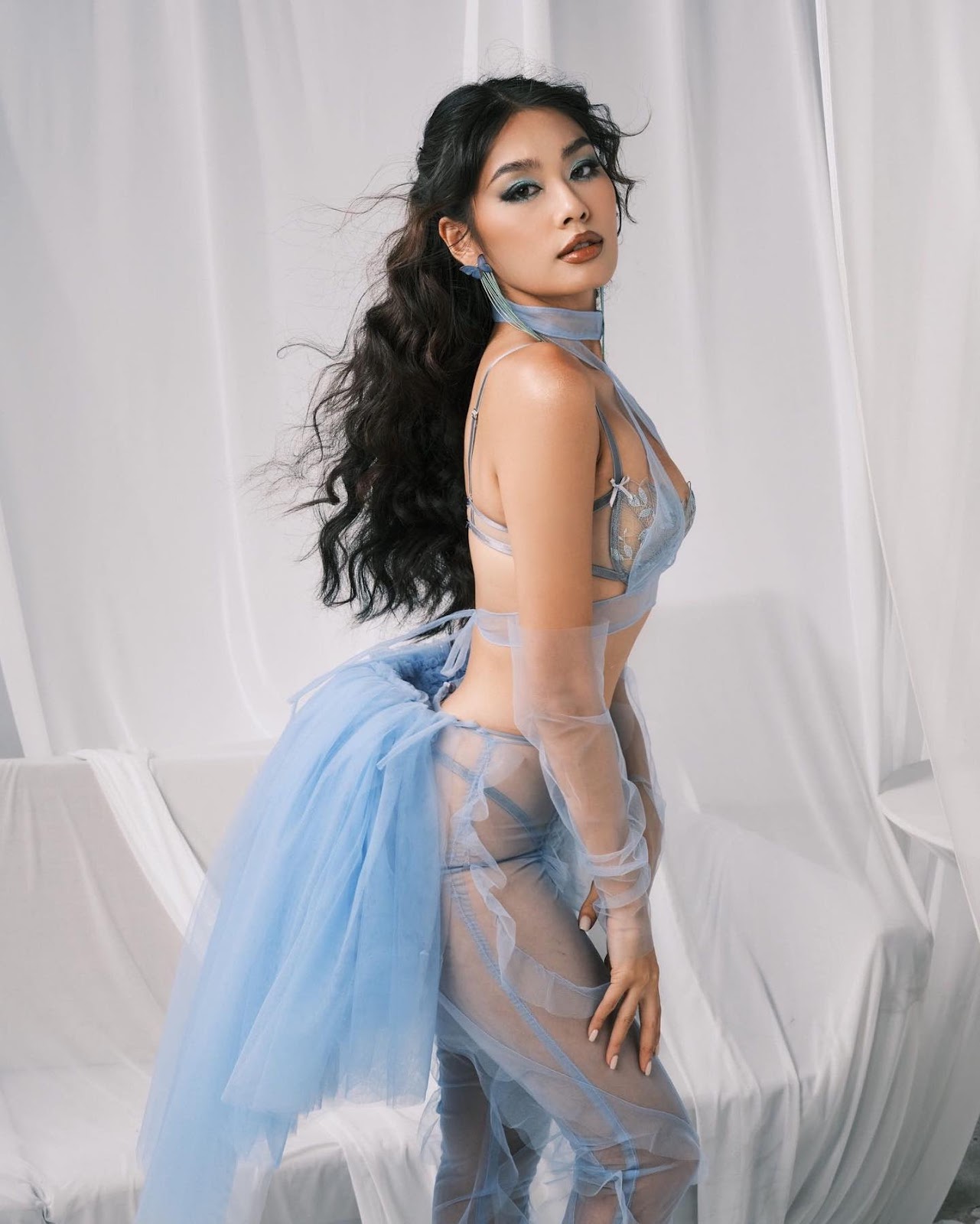 Thảo Nhi Lê khẳng định rất thất vọng nếu mất suất thi Miss Universe, đàn chị Hà Anh cũng cùng ý kiến - Hình 1