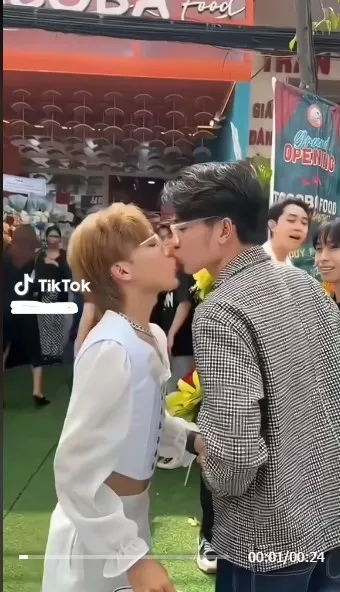Trung Sen Đá: 2 lần chạm môi Tạ Công Bằng, dân mạng bức xúc đi tìm công lý, khui ra loạt bí mật - Hình 2