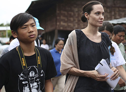 Pax Thiên căm thù mẹ ruột, không muốn về Việt Nam dù được mẹ nuôi Angelina Jolie mở lời - Hình 2