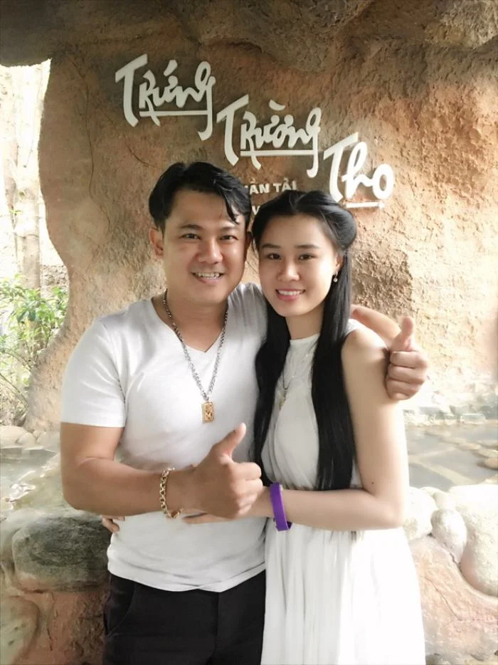 Vân Quang Long: Ngôi sao bạc mệnh, làm đủ nghề kiếm sống tại Mỹ và loạt ồn ào đấu tố sau khi qua đời - Hình 14