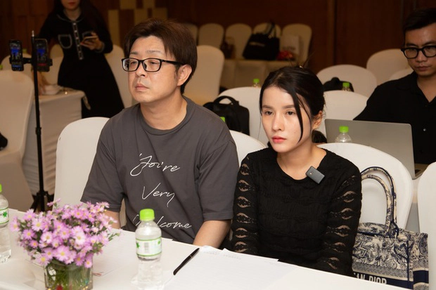 Bà Nhân Vlog bị phong sát tuyên bố trắng tay: Chồng nghỉ việc, áp lực đè nặng nhưng đeo kim cương? - Hình 1