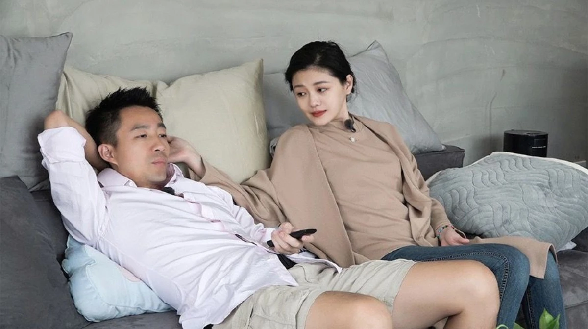 Uông Tiểu Phi đi đêm với 2 hot girl, mẹ chồng cũ Đại S quyết dọn về ở chung để chăm sóc - Hình 8
